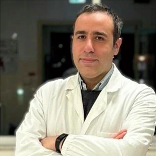 Il Dott. Federico Bevilacqua è Medico Chirurgo, specializzando in Urologia presso Centro Hercolani di Bologna